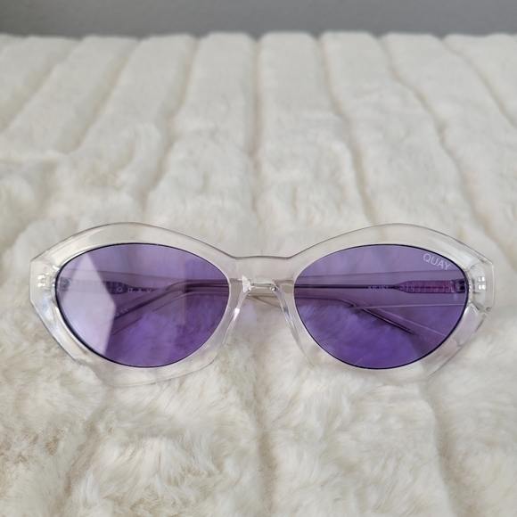 QUAY // ltd ed kylie jenner retro-chic clear frame lavender lens sunglasses main image 15